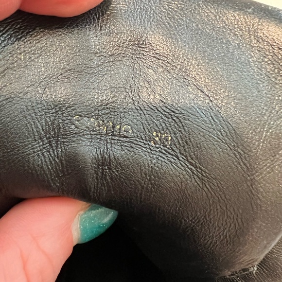 Prada heeled boots - Picture 6 of 8